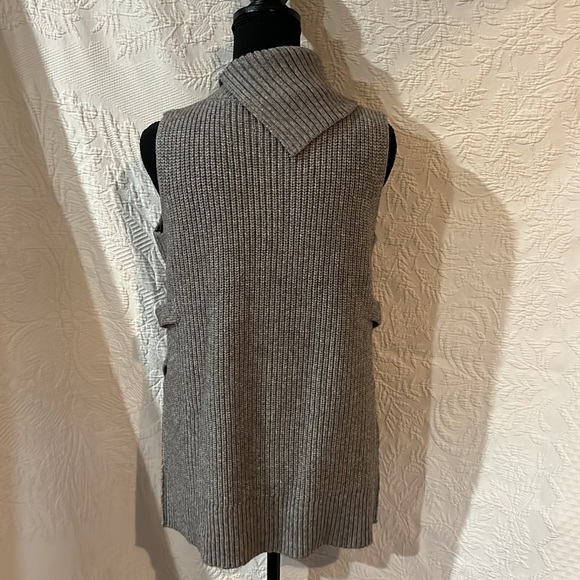 Anthropologie‎ cowl neck vest, size extra small - Picture 8 of 15